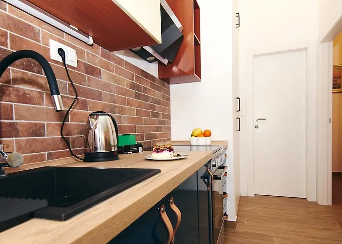 Apartament Orija Szybenik